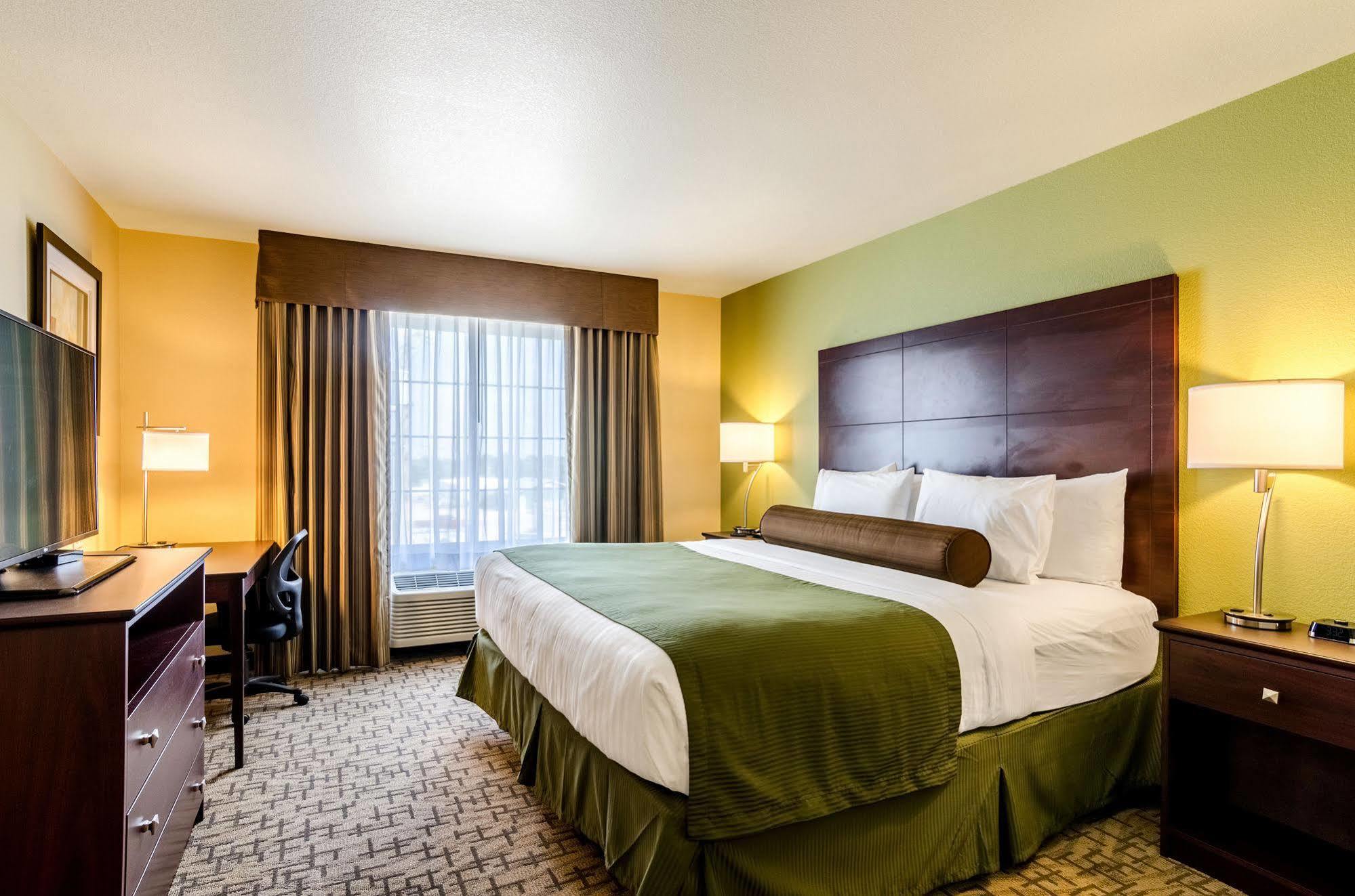 Cobblestone Hotel & Suites - Маккук Екстер'єр фото